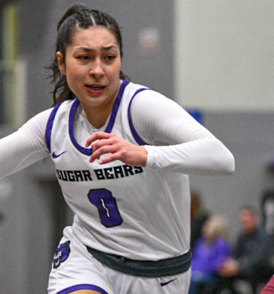 UCA Sugar Bears' Jade Upshaw drives the lane against the Little Rock Trojans