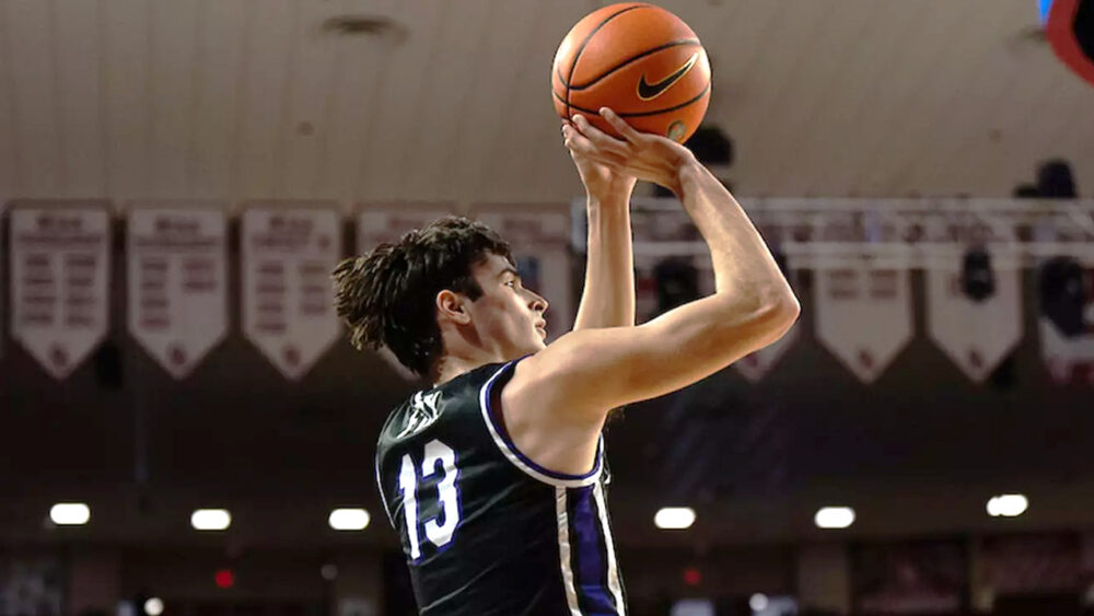 UCA Bears forward Ben Fox puts up a shot against the Oklahoma Sooners