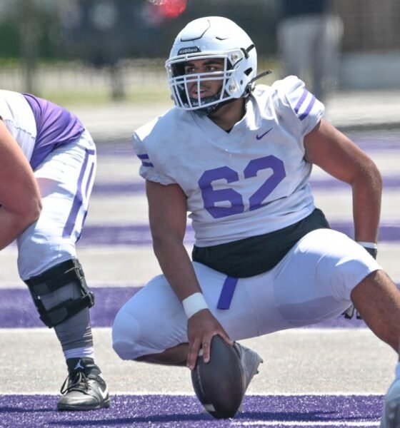 UCA offensive lineman Senon Chapple during the Bears football spring game