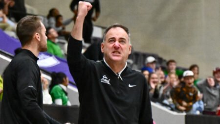 UCA Bears coach John Shulman during game against Florida Gulf Coast