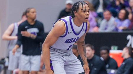 UCA Bears guard Kamren Hunter during game against the North Florida Ospreys