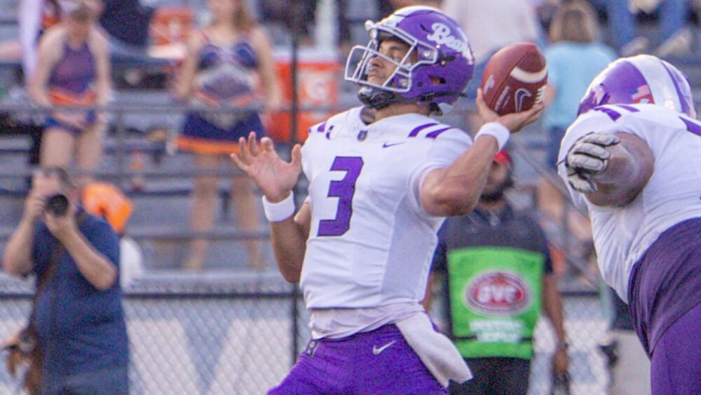 UCA Bears quarterback Donovyn Omolo throws a pass against UT Martin.